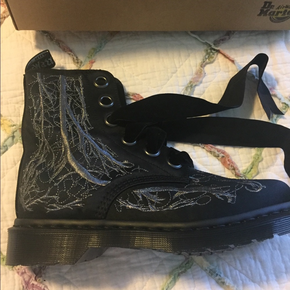Dr. Marten Boots